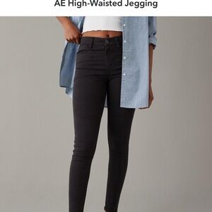 Brand New American Eagle High Rise Jeggings Size 10